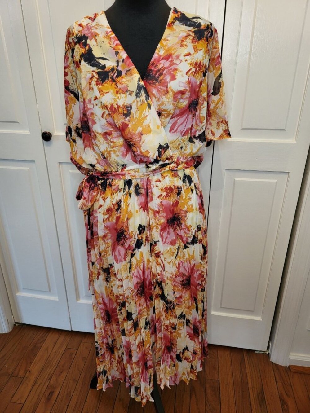 Studio One Yellow Pink Floral Faux Wrap Pleated Chiffon Dress Lined 14W Cottage